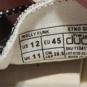 NWOT Hey Dude mens shoes